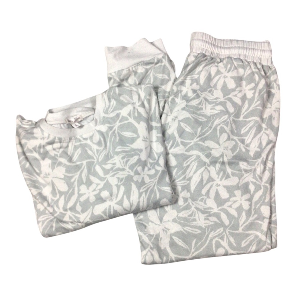 Mary Square Floral Print White Light Gray Pajama Set Longsleeve Small